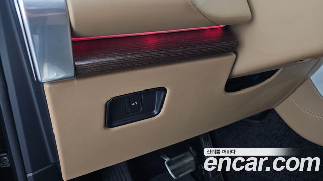 Land Rover Range Rover 2026 — photo 30