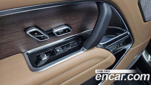 Land Rover Range Rover 2026 — photo 33