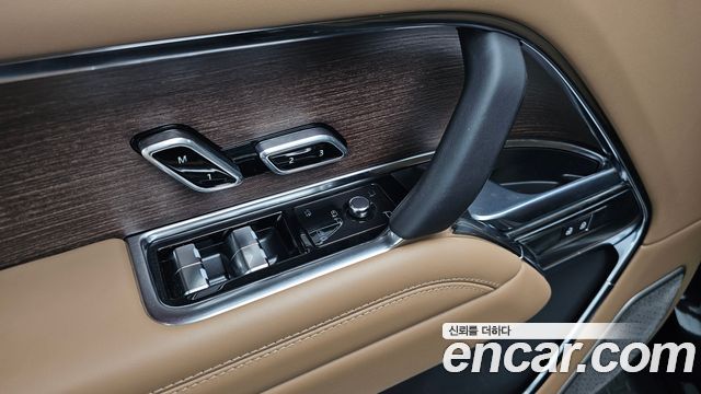 Land Rover Range Rover 2026 — photo 35
