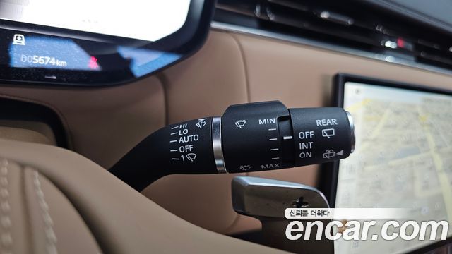Land Rover Range Rover 2026 — photo 37