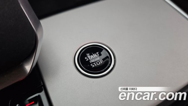 Land Rover Range Rover 2026 — photo 39