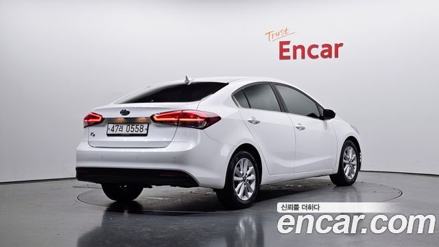 Kia K3 2016 — photo 2