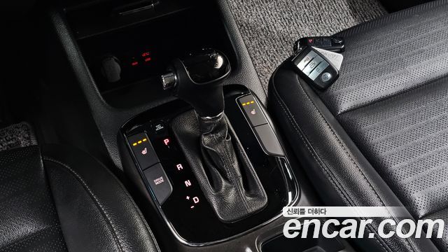 Kia K3 2016 — photo 12