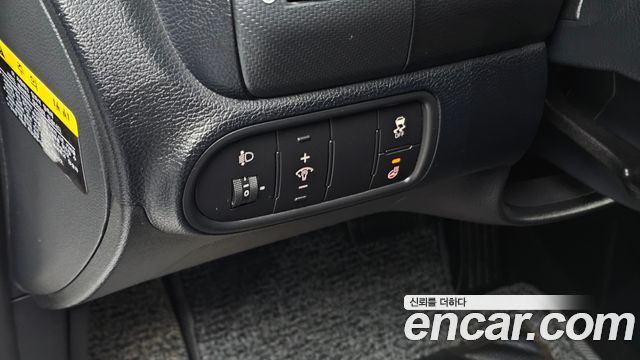 Kia K3 2016 — photo 20