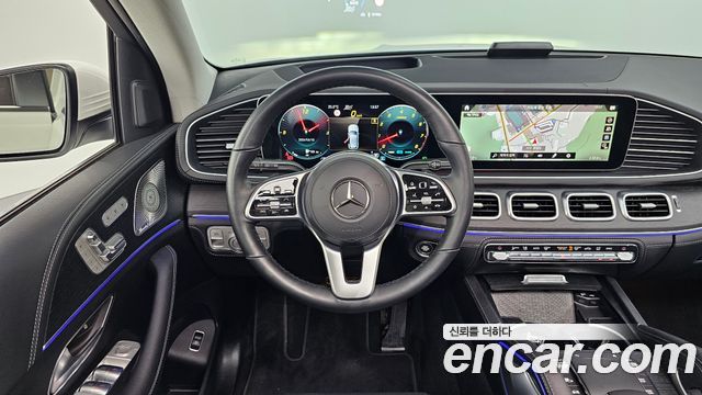 Mercedes-Benz GLE-Class 2023 — photo 18