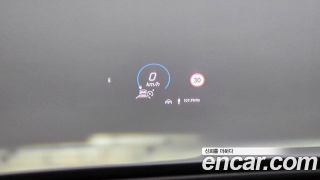 Mercedes-Benz GLE-Class 2023 — photo 21