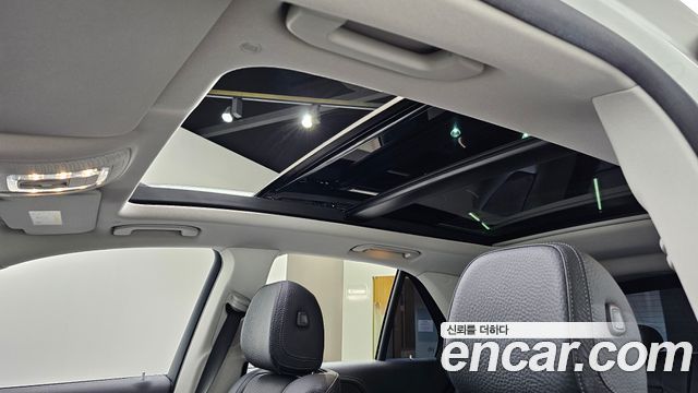 Mercedes-Benz GLE-Class 2023 — photo 30