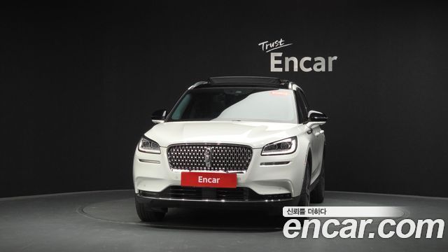 Lincoln Corsair 2020 — photo 3