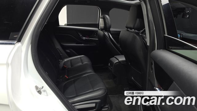 Lincoln Corsair 2020 — photo 17
