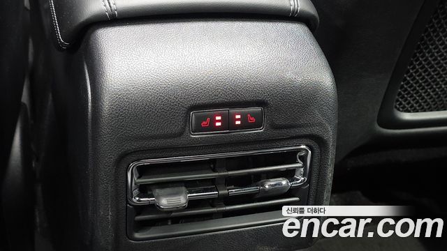 Lincoln Corsair 2020 — photo 33