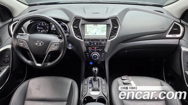 Hyundai Santafe 2017 — photo 10
