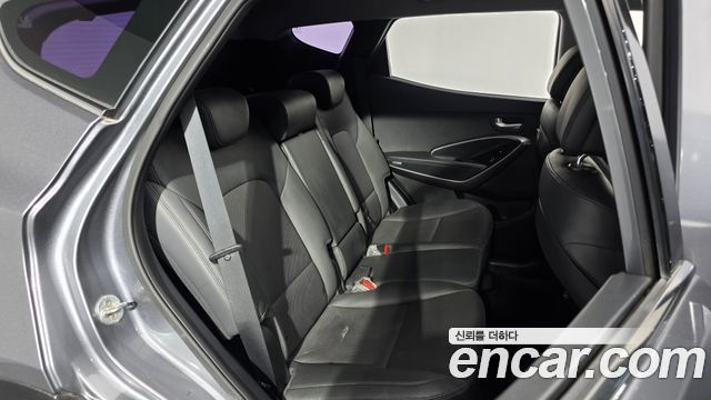 Hyundai Santafe 2017 — photo 17