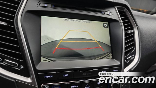 Hyundai Santafe 2017 — photo 22