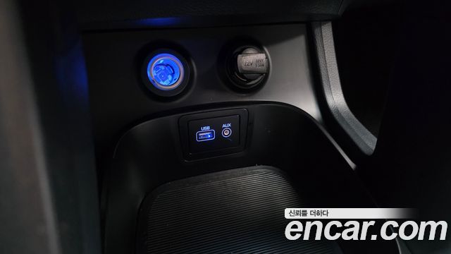 Hyundai Santafe 2017 — photo 24