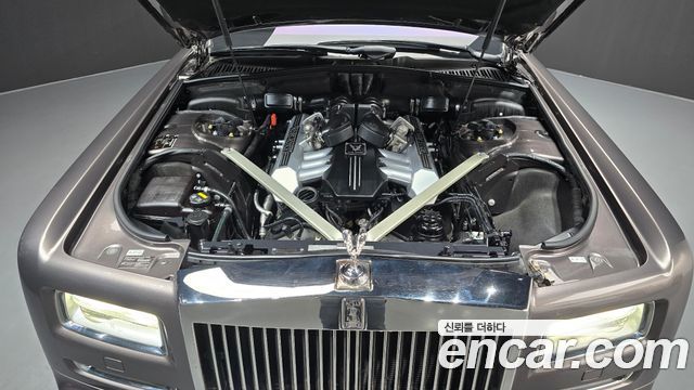 Rolls-Royce Phantom 2015 — photo 6