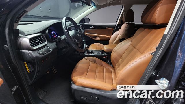 Kia Sorento 2019 — photo 10