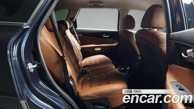 Kia Sorento 2019 — photo 11