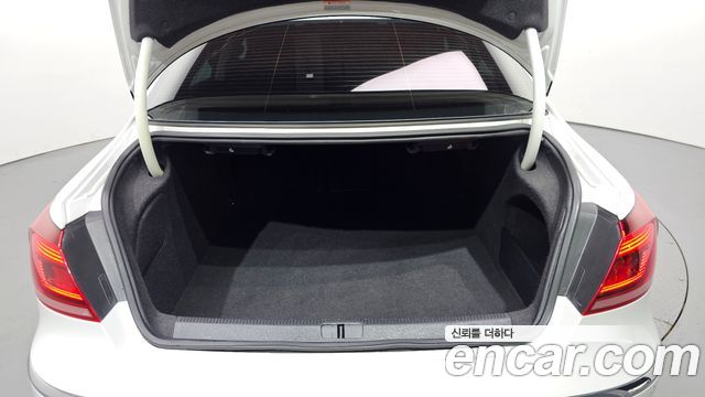 Volkswagen CC 2016 — photo 16