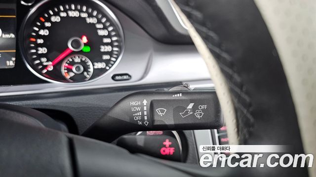 Volkswagen CC 2016 — photo 18