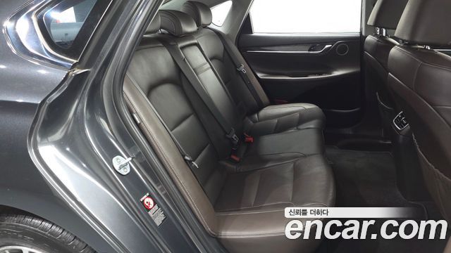 Hyundai Grandeur 2018 — photo 17
