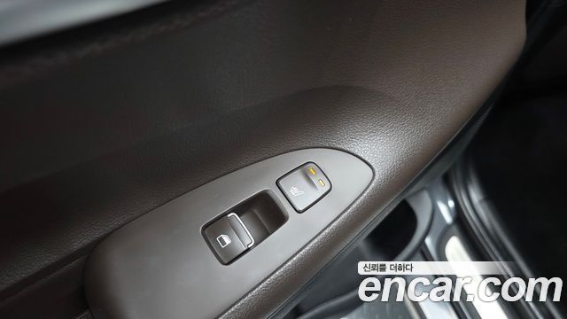 Hyundai Grandeur 2018 — photo 25
