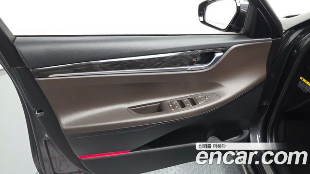 Hyundai Grandeur 2018 — photo 14