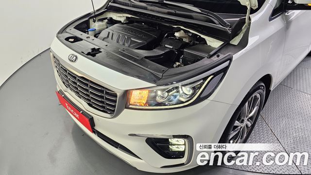 Kia Canival 2019 — photo 6