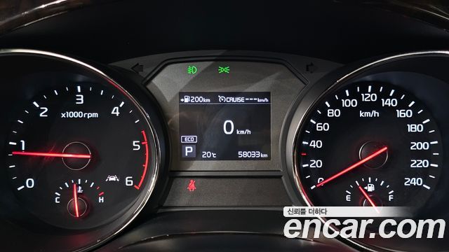Kia Canival 2019 — photo 11