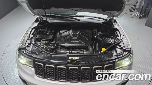Jeep Cherokee 2016 — photo 6