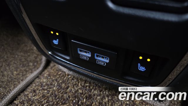 Jeep Cherokee 2016 — photo 18