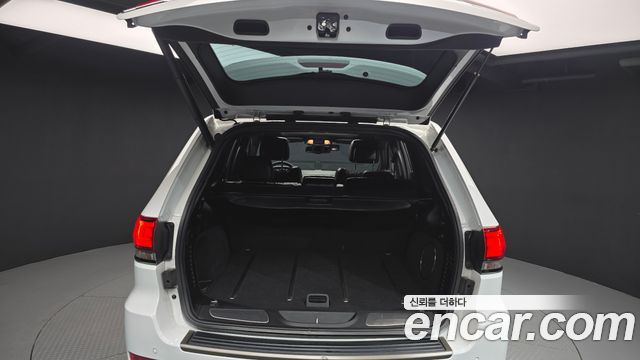 Jeep Cherokee 2016 — photo 20