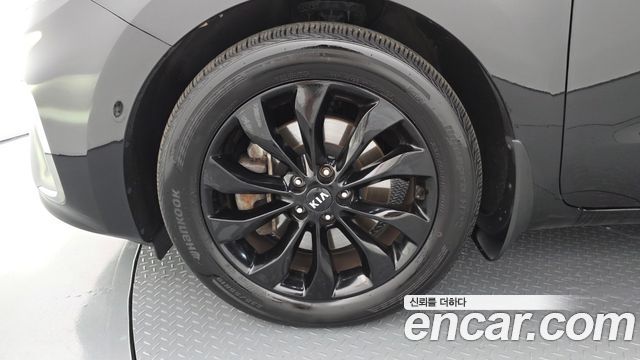 Kia Canival 2019 — photo 5