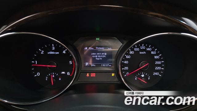 Kia Canival 2019 — photo 11