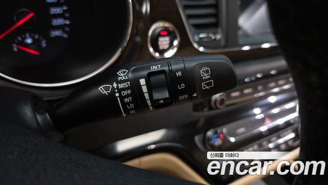 Kia Canival 2019 — photo 25