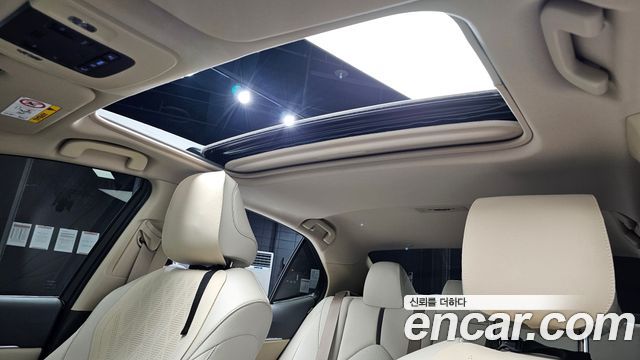 Toyota Camry 2024 — photo 23