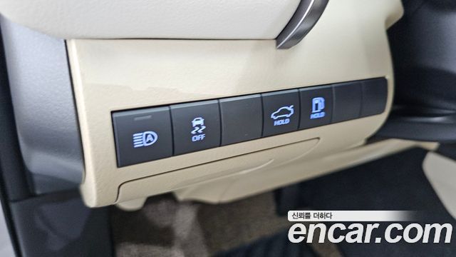 Toyota Camry 2024 — photo 27