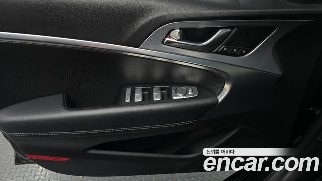 Genesis G70 2019 — photo 14