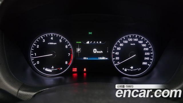 Hyundai Genesis 2015 — photo 11