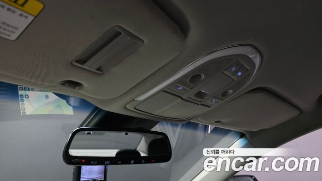 Hyundai Genesis 2015 — photo 22