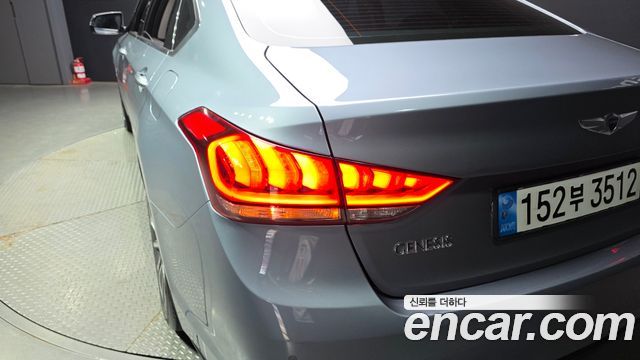 Hyundai Genesis 2015 — photo 9