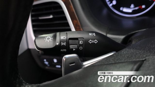 Hyundai Genesis 2015 — photo 27