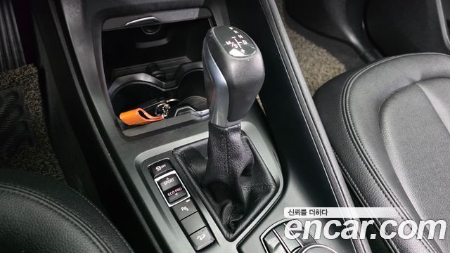 BMW X1 2017 — photo 12
