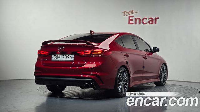 Hyundai AVANTE 2018 — photo 2