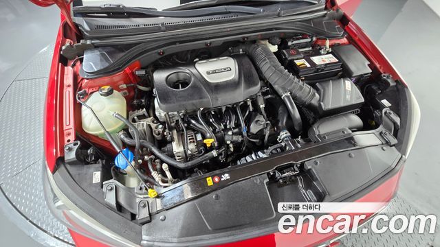 Hyundai AVANTE 2018 — photo 6