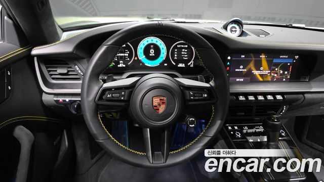 Porsche 911 2026 — photo 13