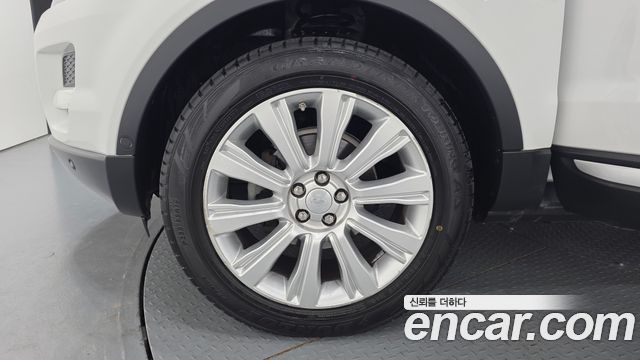 Land Rover Range Rover Evoque 2015 — photo 5