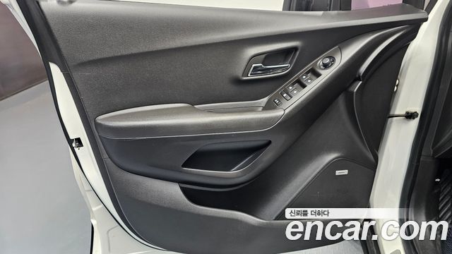 Chevrolet Korea Trax 2014 — photo 14