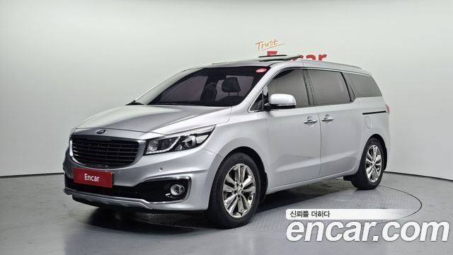 Kia Canival 2016 — photo 1