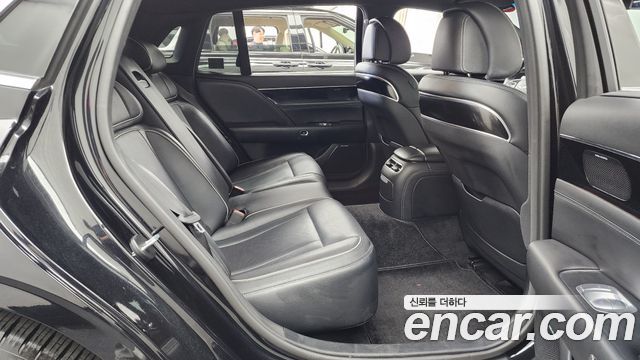 Genesis G90 2022 — photo 18
