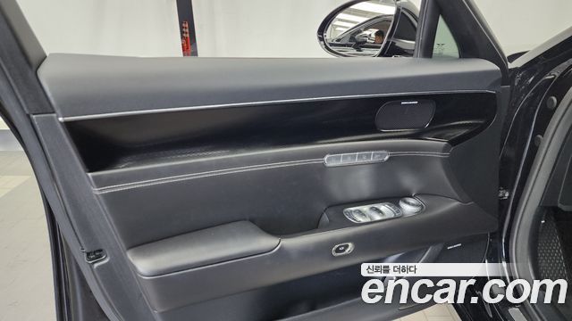 Genesis G90 2022 — photo 14
